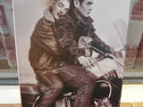 Метална табела мотор рокер мацка вятър в косите пътуване рок Джеймс Дийн Мерилин Монро филм